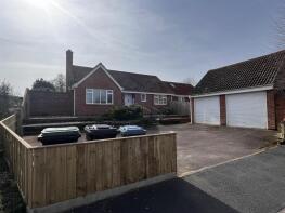 9, Minsmere Rise, Saxmundham IP17 3PA