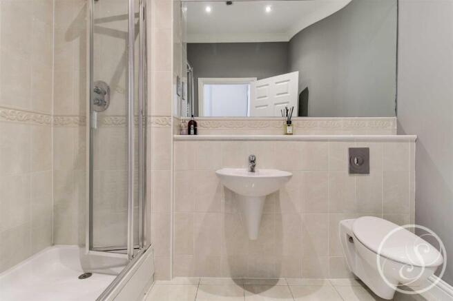 2 bed Apartment for sale Image 12