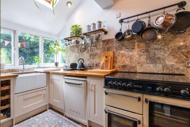 Kitchen/Breakfast