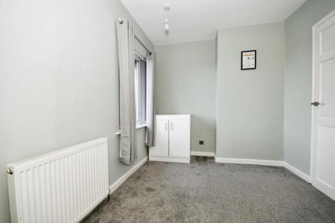 BEDROOM 2 03.jpg