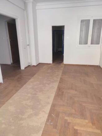 saloon next kitchen