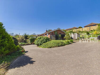 High Road, Needham, Harleston IP20 9LG
