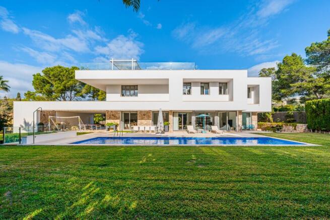 Swimming pool (1)