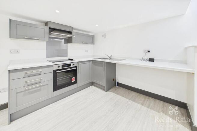 1 bed Apartment to rent Image 8