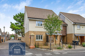 6, New Mossford Way, Barkingside, Ilford IG6 1FB