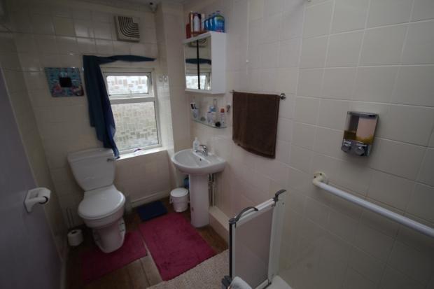 Photo 9
