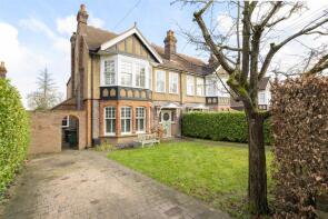 21, Moreton Avenue, Harpenden AL5 2EU