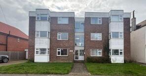 Flat 1, The Willows, Greenway, Frinton-on-sea CO13 9AJ