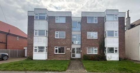 Flat 4 Willows, Greenway, Frinton-on-Sea, Essex, CO13 9AJ