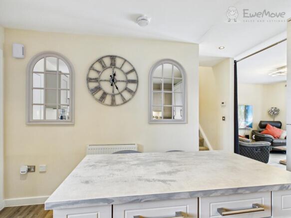 EWEMOVE SOUTH MOLTON - BLUECOAT CLOSE