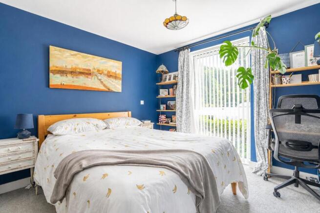 2 bed Apartment for sale Image 9