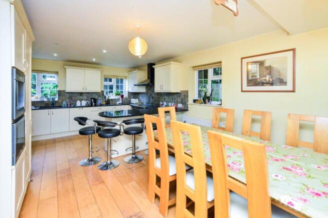 Kitchen Diner