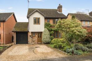 4, Broadlands Close, Bentley, Farnham GU10 5LE