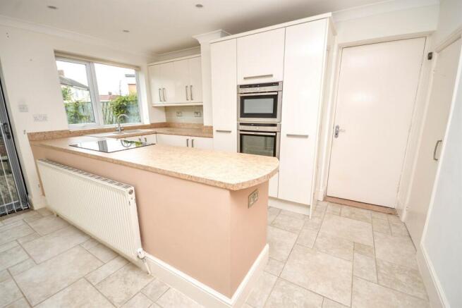 Kitchen Diner