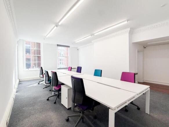 Kings Court_office to let_altrincham-04.jpg