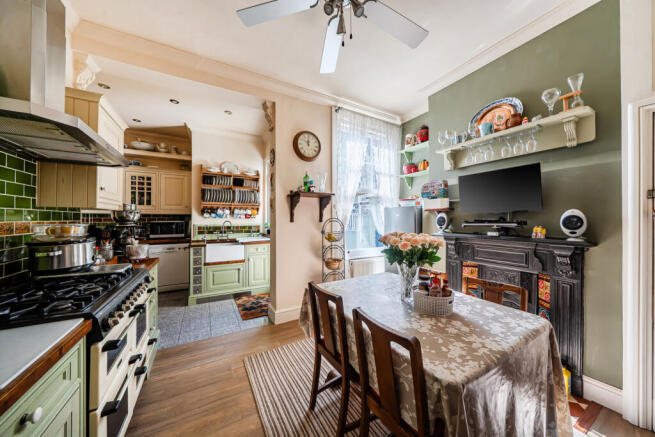 Reception/Kitchen