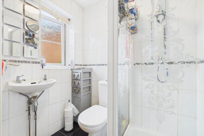 3 bed Semi-Detached for sale Image 9