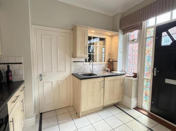 1 bed Flat for sale Image 7