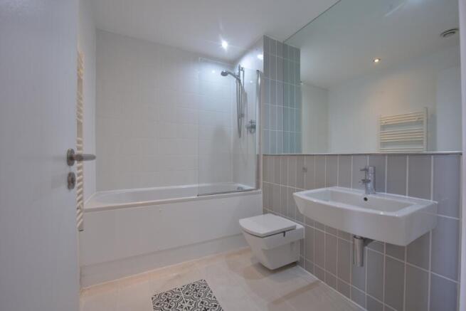 House for sale Image 8