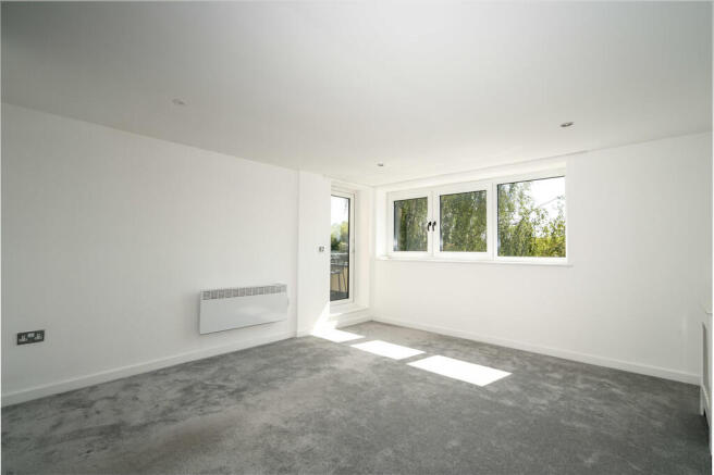 2 bed Apartment for sale Image 5