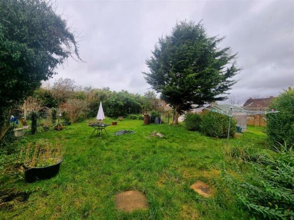 41 Portman Road - Rear Garden2 .jpg