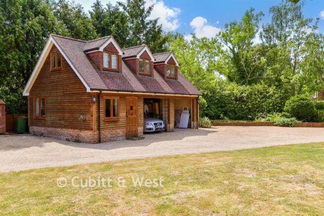 Workshop/Outbuildings
