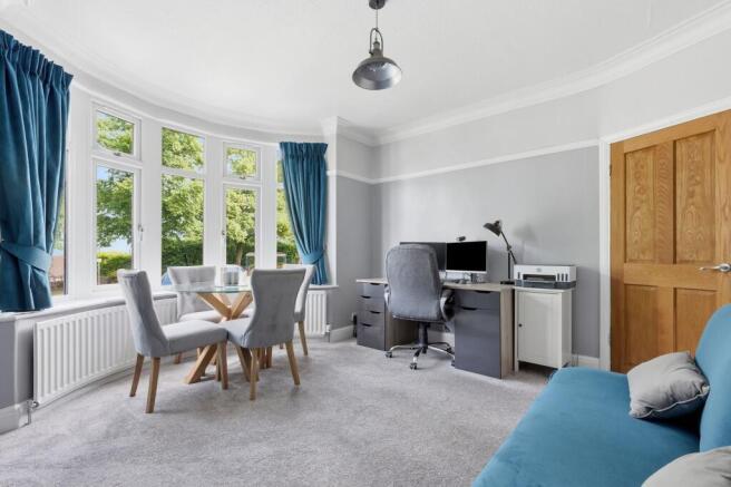 3 bed Semi-Detached for sale Image 6