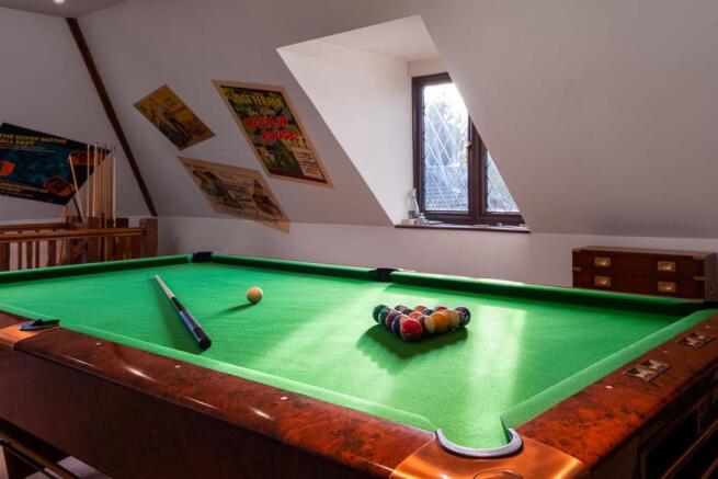 Snooker Room