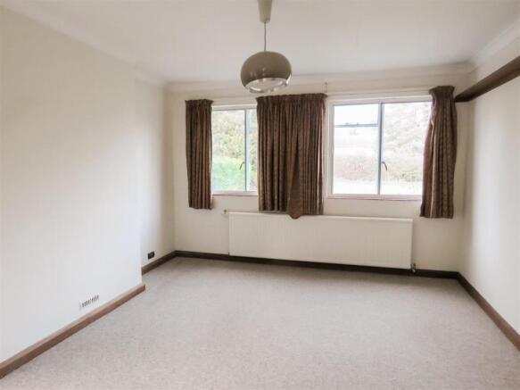 Dining Room.JPG