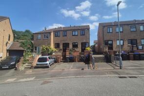 5, St Dunstans Rise, Northampton NN4 9XL