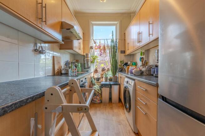 House for sale Image 11
