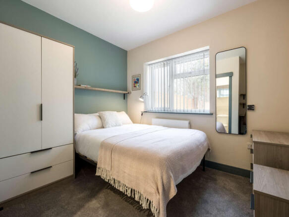 room 4.jpg