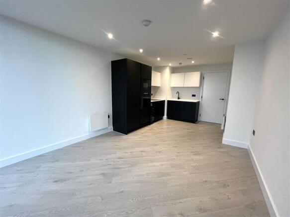 Kitchen:Living Area.2.jpeg