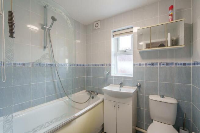 Bathroom.jpg