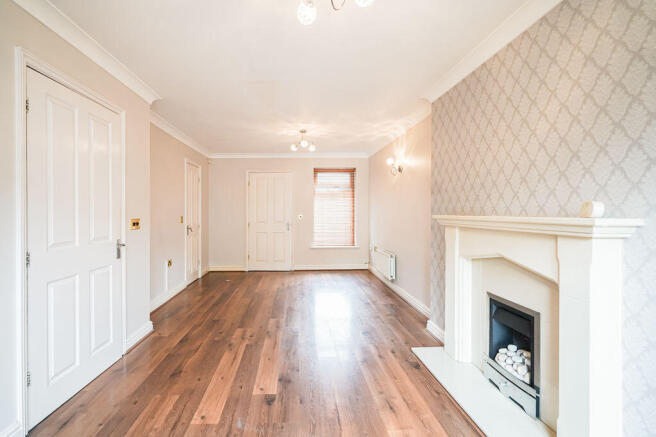 Lucknow Drive, Sutton-In-Ashfield, NG17 4LS photo 4