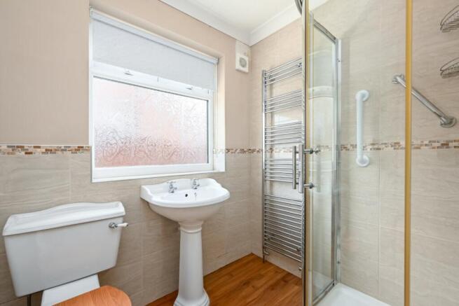 2 bed Bungalow for sale Image 9
