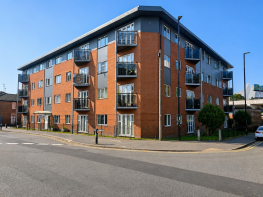 31, 9 Bodiam Hall, Lower Ford Street, Coventry CV1 5PA