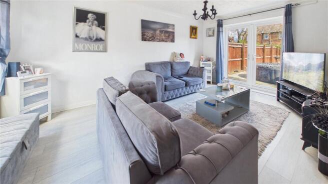 3 bed Terraced for sale Image 8
