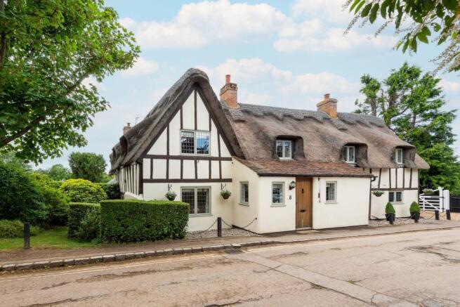 5-bed detached on Church Road, Barton-le-Clay, Bedfordshire, MK45, £1,250,000