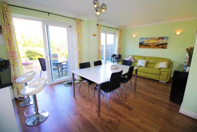 dining area.JPG