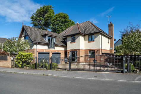 4 The Meadow, Scarcroft LS14 3LD