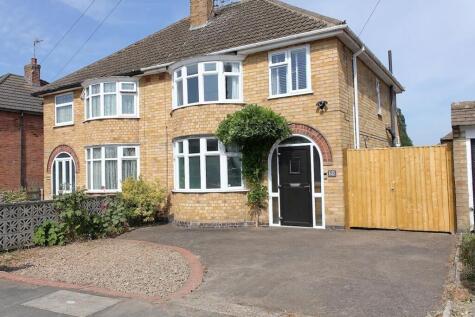 Carlton Drive, Wigston, LE18