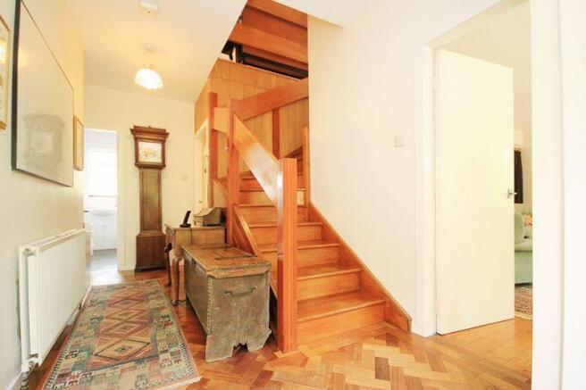 Entrance Hallw...