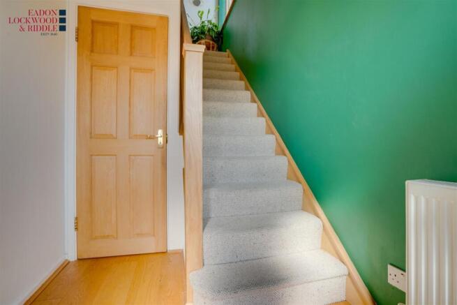 3 bed Semi-Detached for sale Image 10