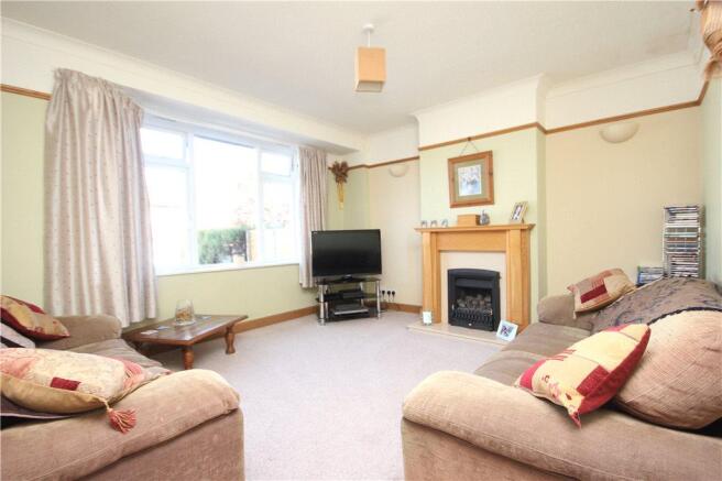 02 Living Room
