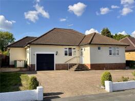 21, Imadene Crescent, Lindford, Bordon GU35 0PH