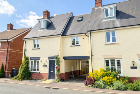 Columbine Lane, Stotfold, Hitchin, SG5