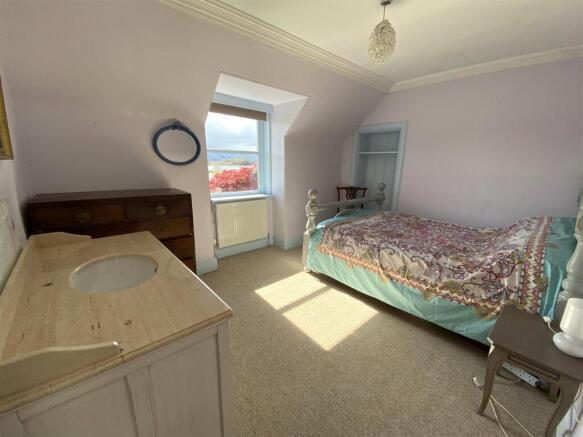 BEDROOM 3.JPG