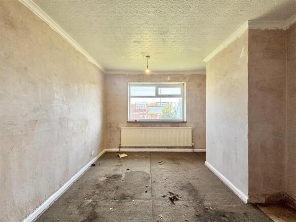 2 bed Detached Bungalow for sale Image 8