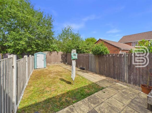 Rear Garden (2).jpg